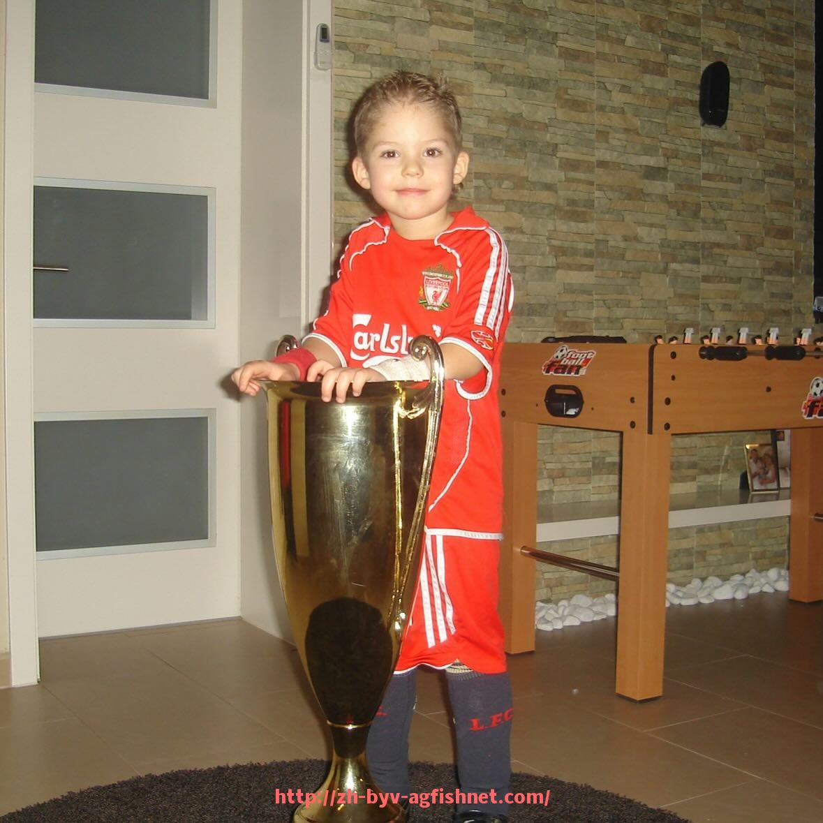 AG捕鱼王官网-英超球员FIFA游戏评分及现实表现对比